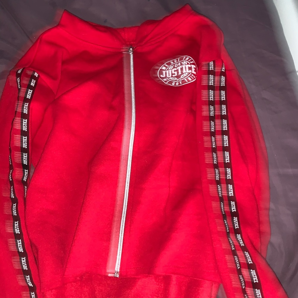 sweater/hoodie